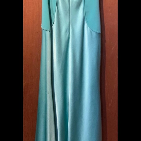 Blue/green size 6 dress long gown - Picture 3 of 3